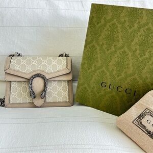 Gucci Bag: Dionysus GG mini bag